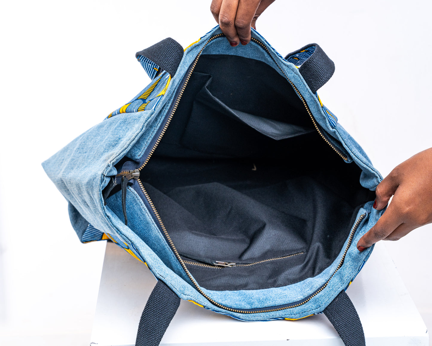 Blue Pattern SUNNY Tote Bag ST505